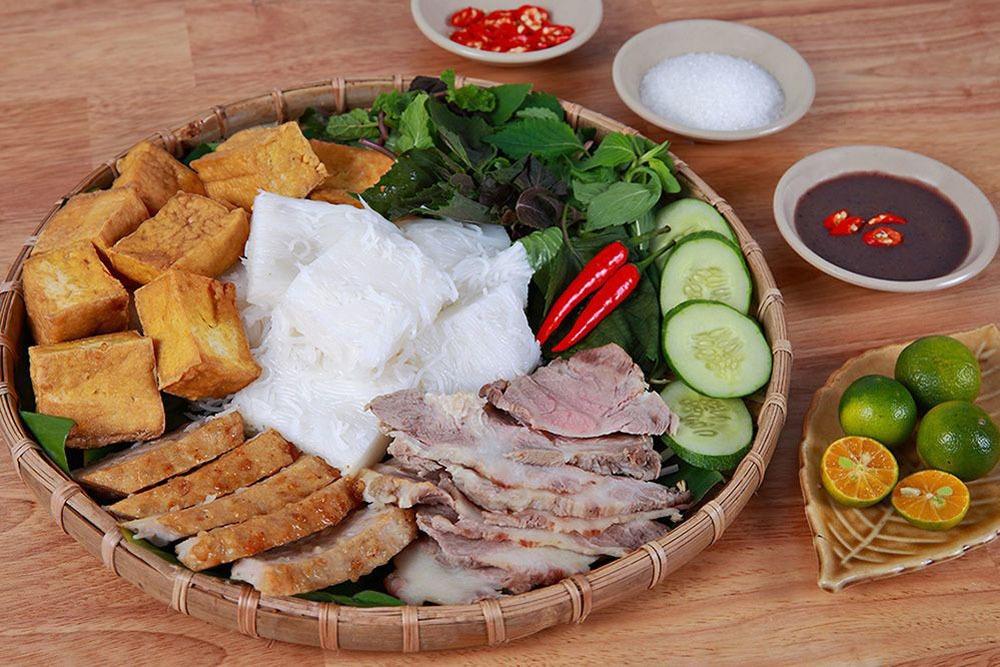 Best Local Food in Hanoi - bun dau mam tom