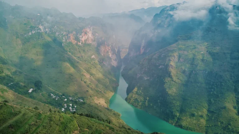 Everything you need to know about the Ha Giang Loop